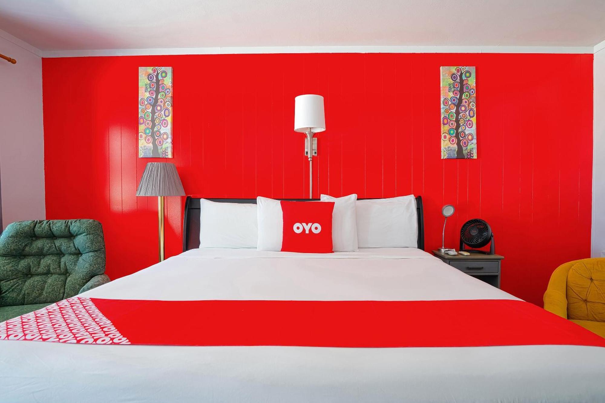 OYO Hotel Lamberton Hwy 14 Buitenkant foto