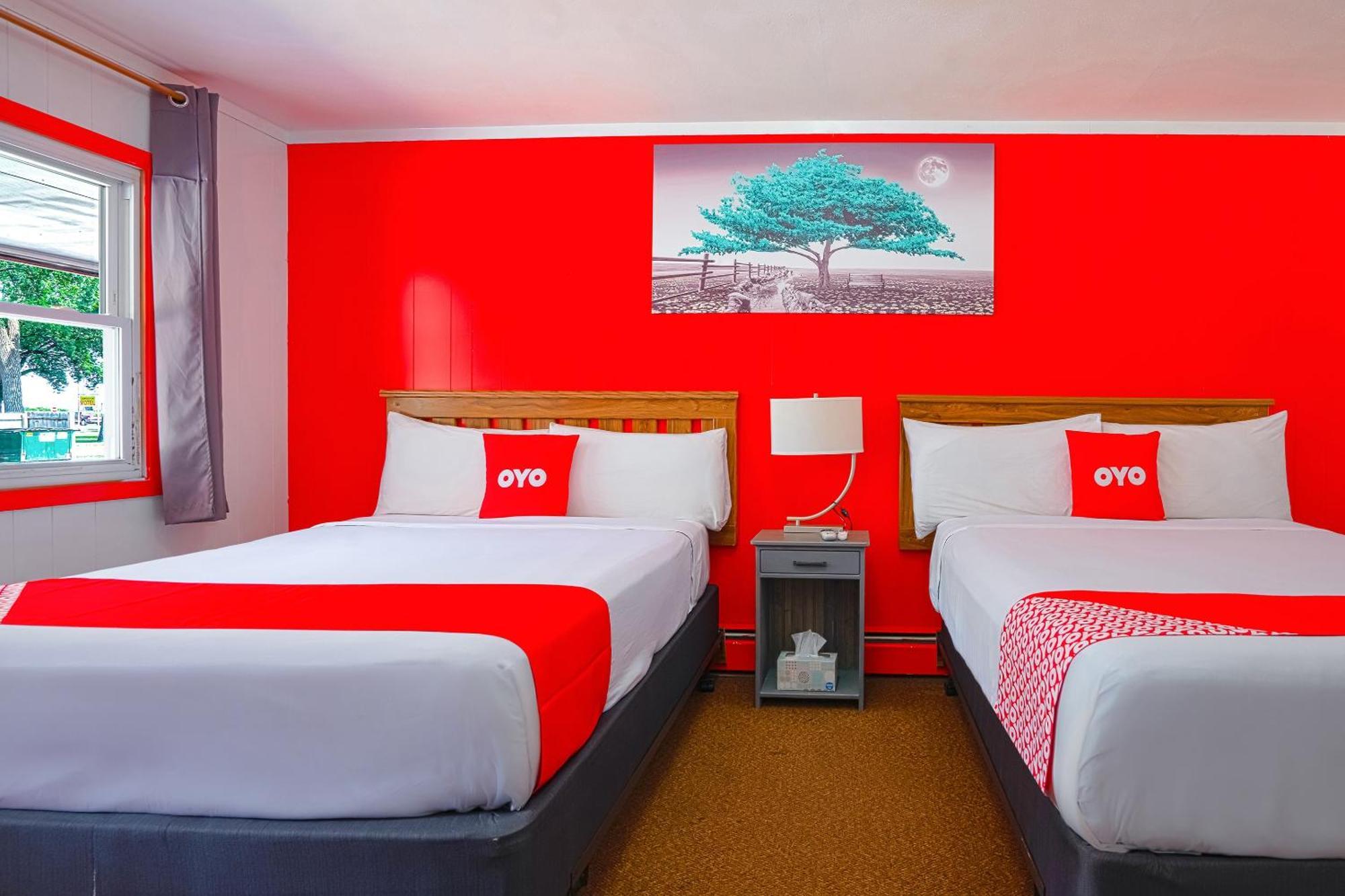 OYO Hotel Lamberton Hwy 14 Buitenkant foto